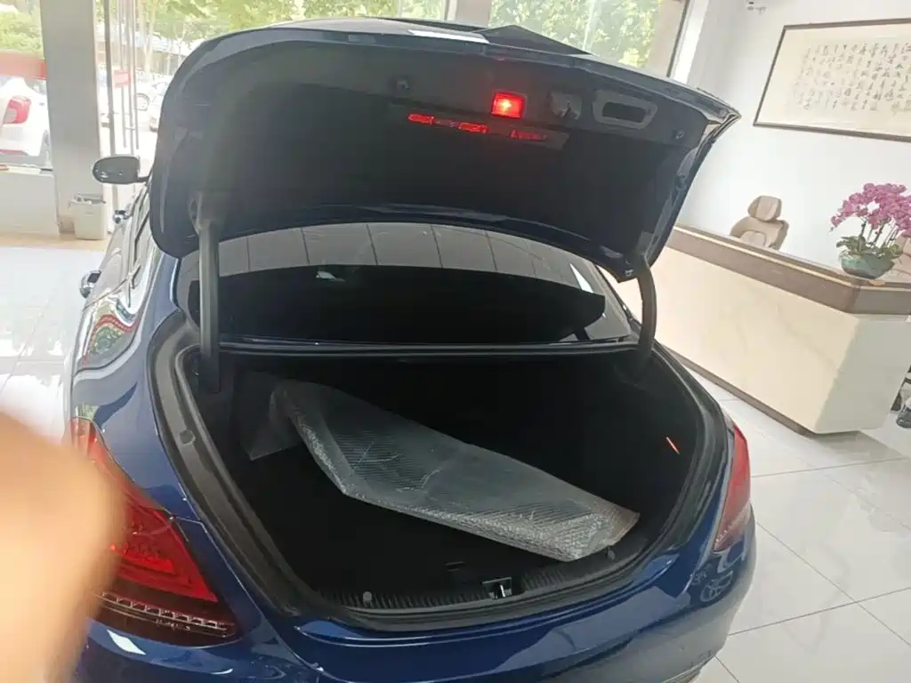Mercedes-Benz C-Class — миниатюра 19