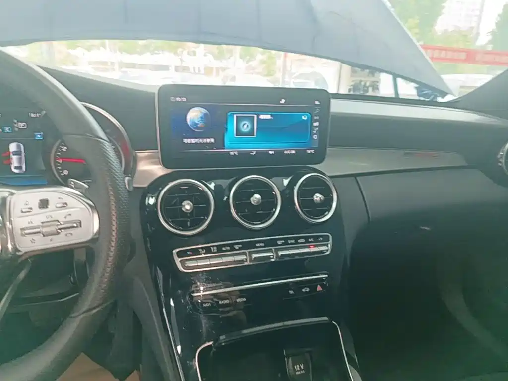 Mercedes-Benz C-Class — миниатюра 13