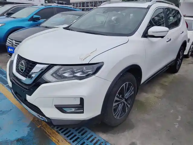 NISSAN QIJUN