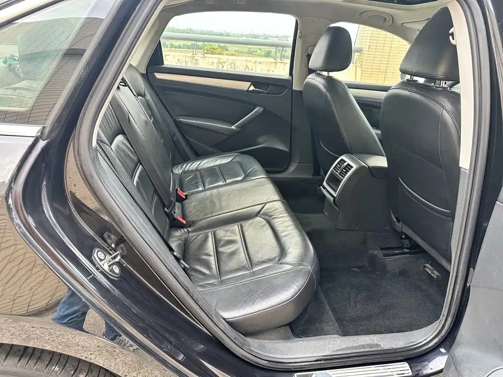 Volkswagen Passat — миниатюра 17