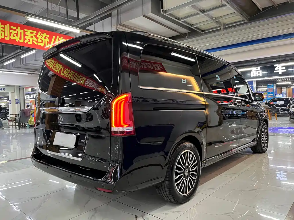Mercedes-Benz V-Class V 2018 V 260 Luxury V