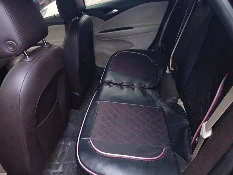 Buick Verano — миниатюра 11