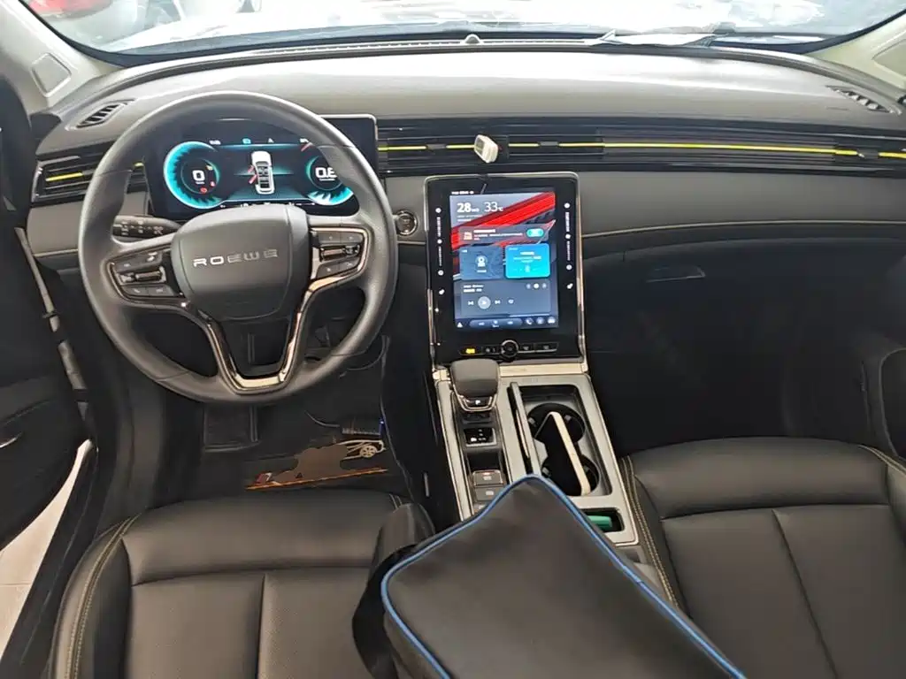 Roewe RX5 — миниатюра 10