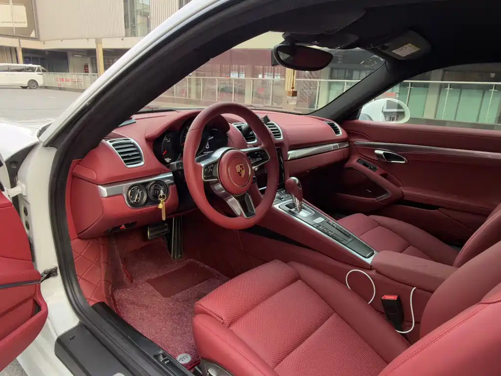 Porsche Cayman 2013 Cayman 2.7L