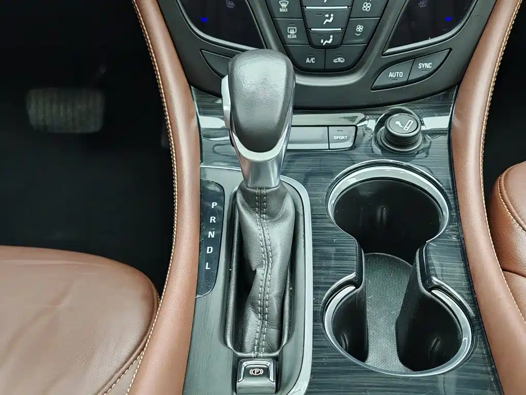 Buick Envision Plus — фотографии объявления, Фото 13