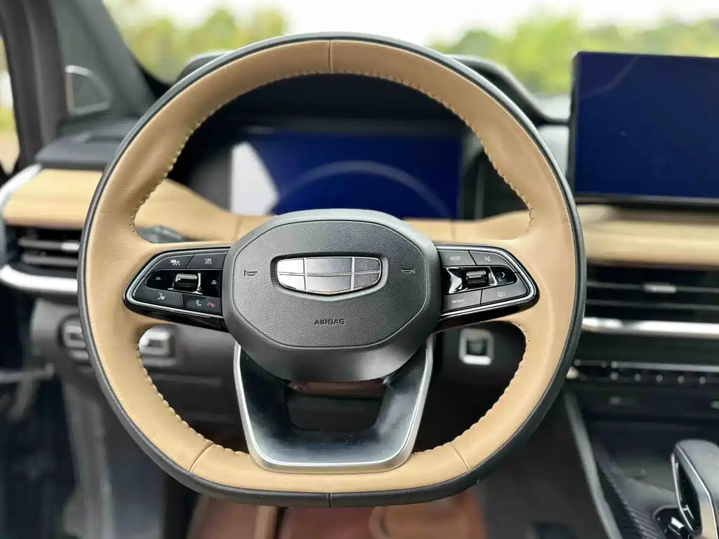Geely Haoyue L — миниатюра 4