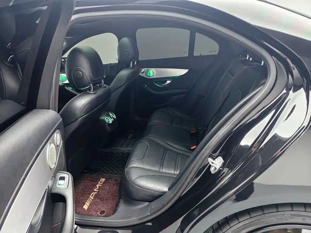 Mercedes-Benz C-Class AMG — миниатюра 15