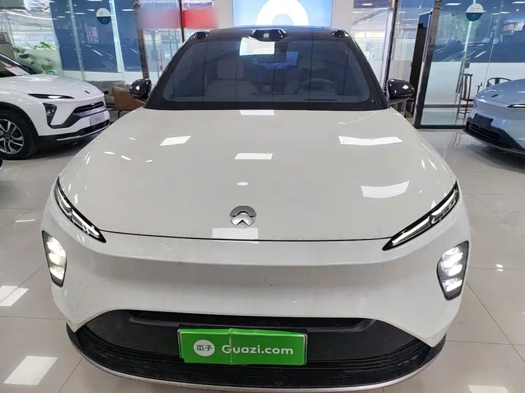 NIO ES8 2023 75kWh