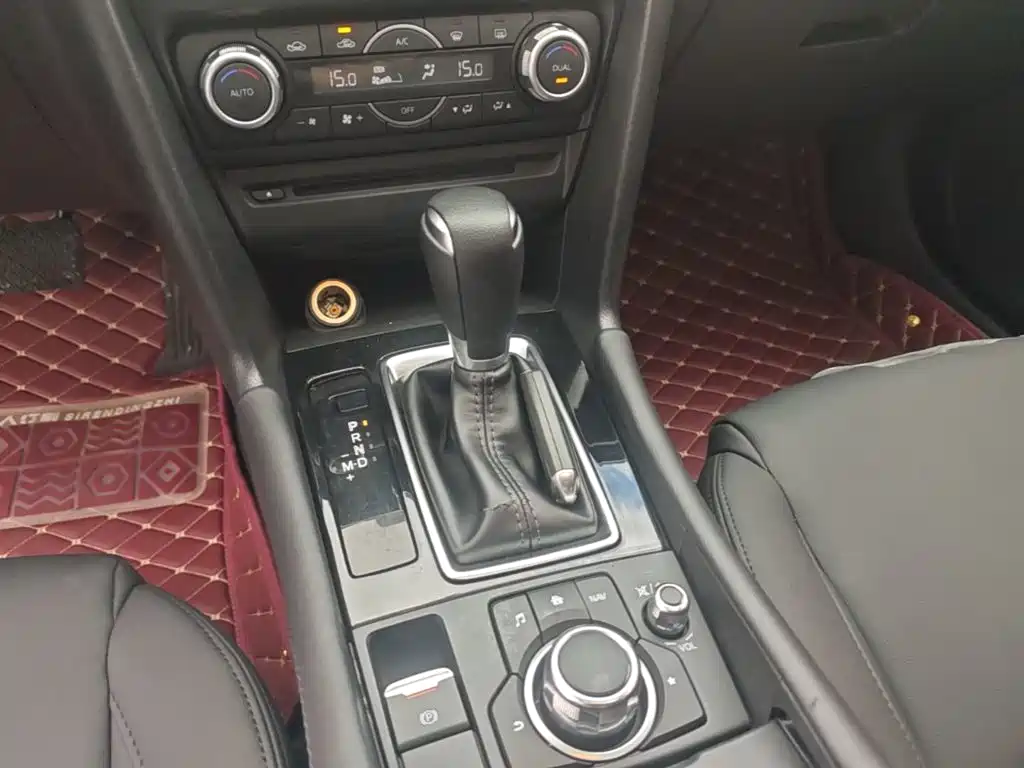 Mazda 3 Axela — миниатюра 14