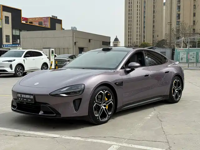 XIAOMI CAR XIAOMI SU7 2024