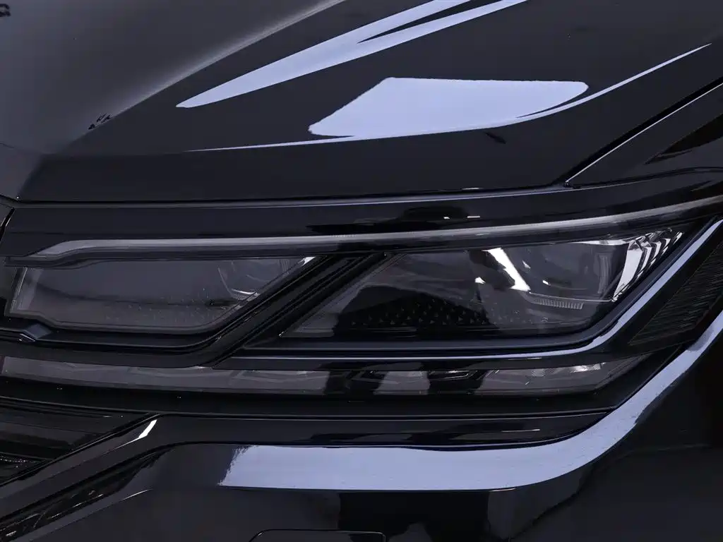 Volkswagen Touareg 2023 3.0TSI Sport