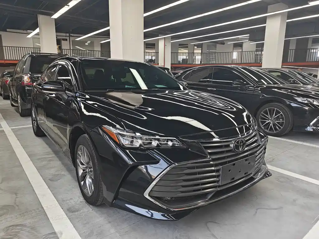 Toyota Avalon — миниатюра 3