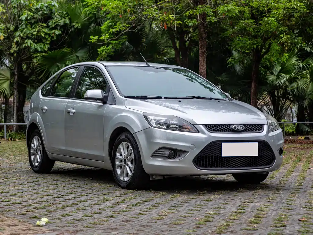 Ford Focus 2013 1.8L AT Fashion