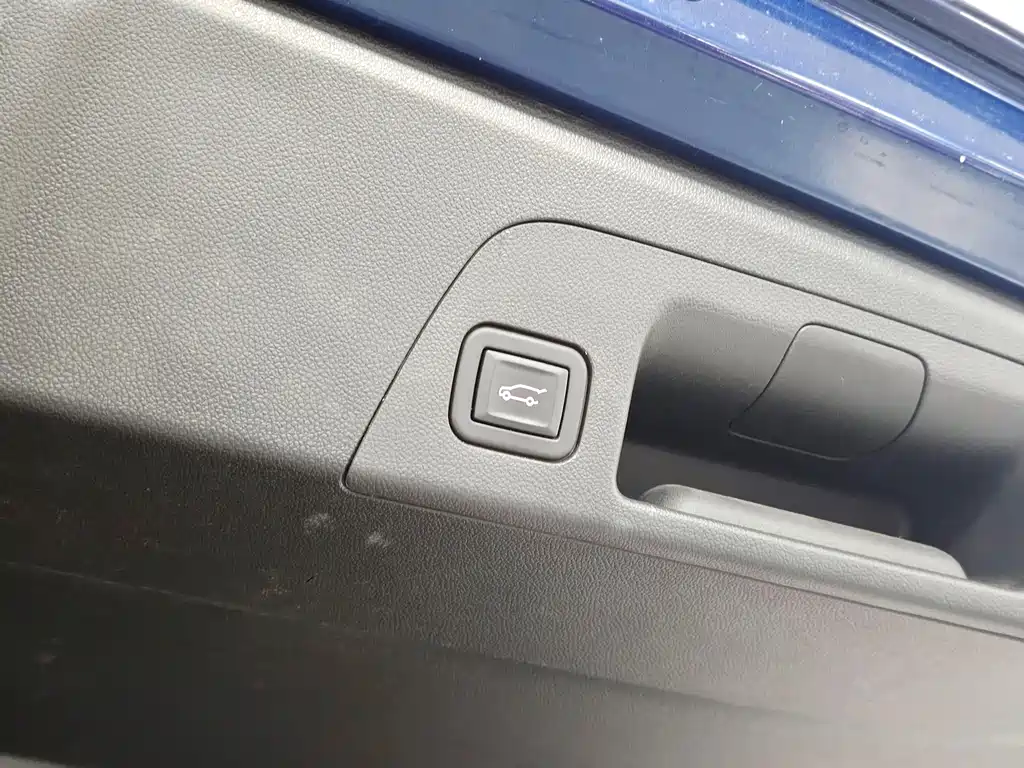 Buick Envision Plus — миниатюра 18