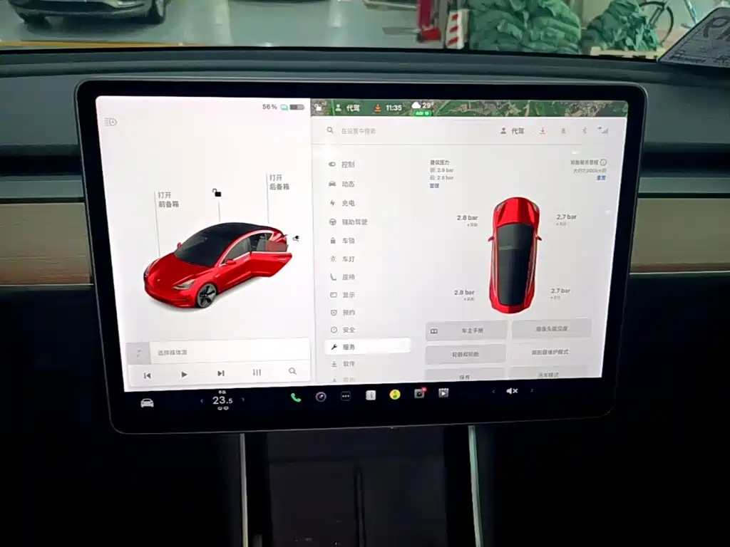 Tesla Model 3 — миниатюра 13