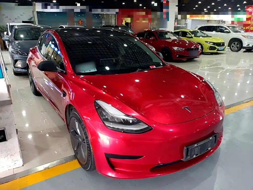 Tesla Model 3 — миниатюра 4