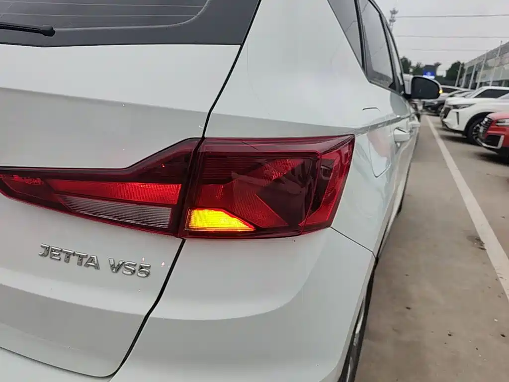 Jetta VS5 — миниатюра 8
