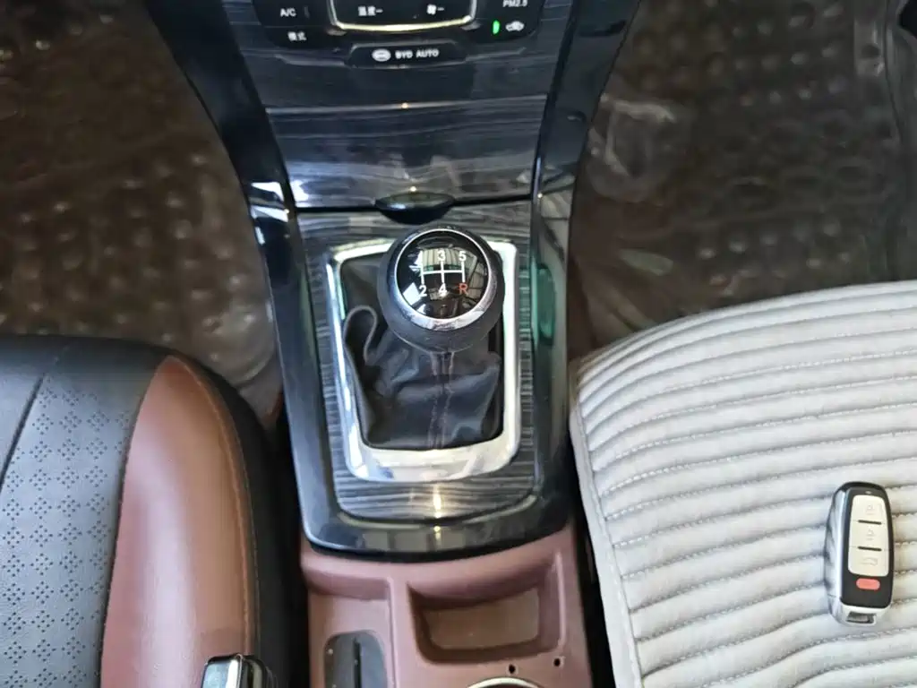 BYD Surui — миниатюра 14