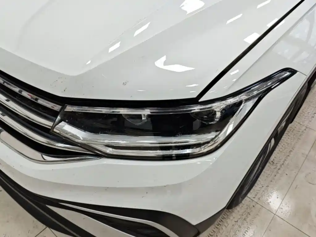 Volkswagen Tiguan L — миниатюра 5