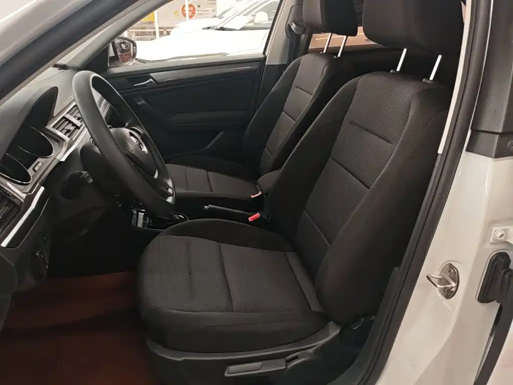 Volkswagen Bora — миниатюра 15