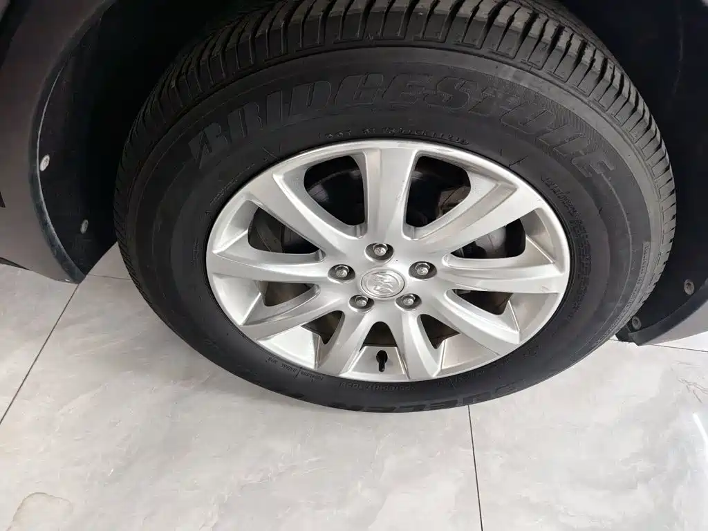 Buick Envision Plus — миниатюра 23
