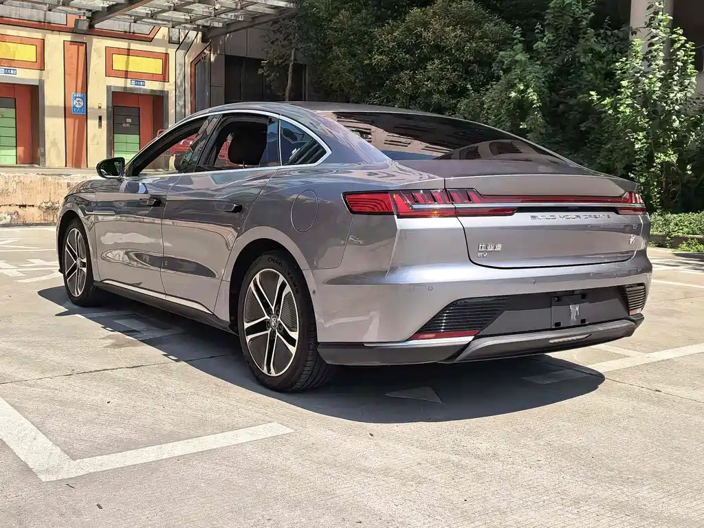 BYD Han — миниатюра 9