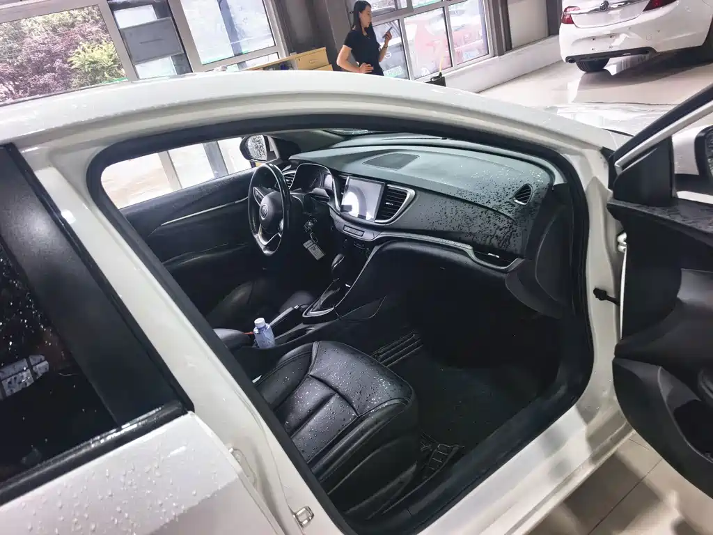 Buick Excelle — миниатюра 13
