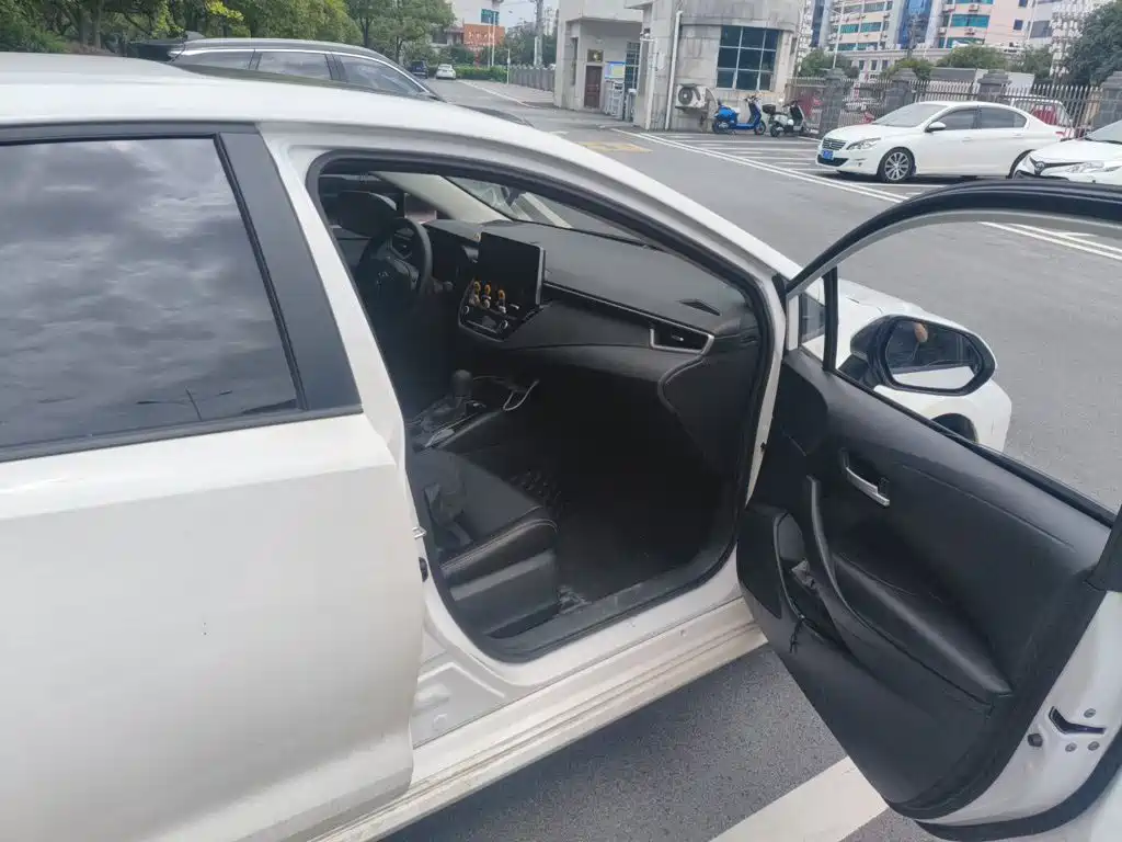 Toyota Corolla — миниатюра 19