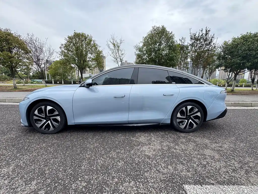 Fengxing Xinghai S7 — миниатюра 4