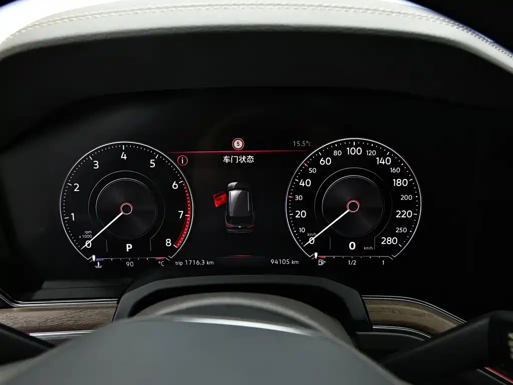 Volkswagen Touareg — миниатюра 11