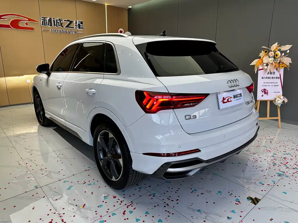 Audi Q3 — миниатюра 6