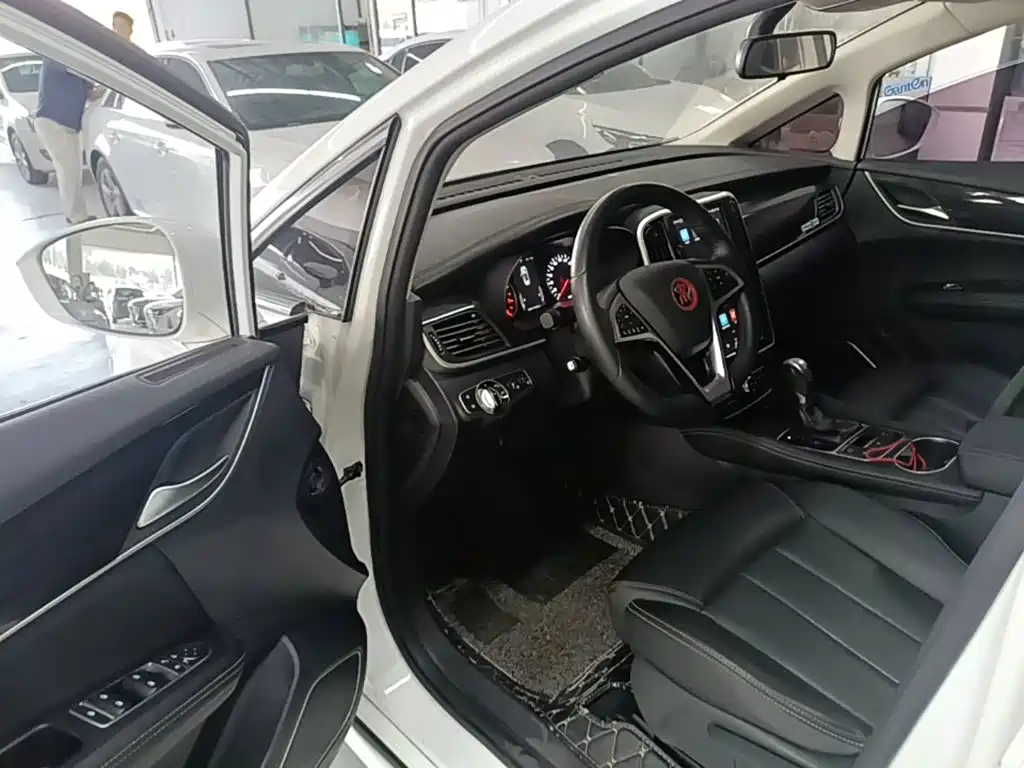 BYD MAX — миниатюра 16