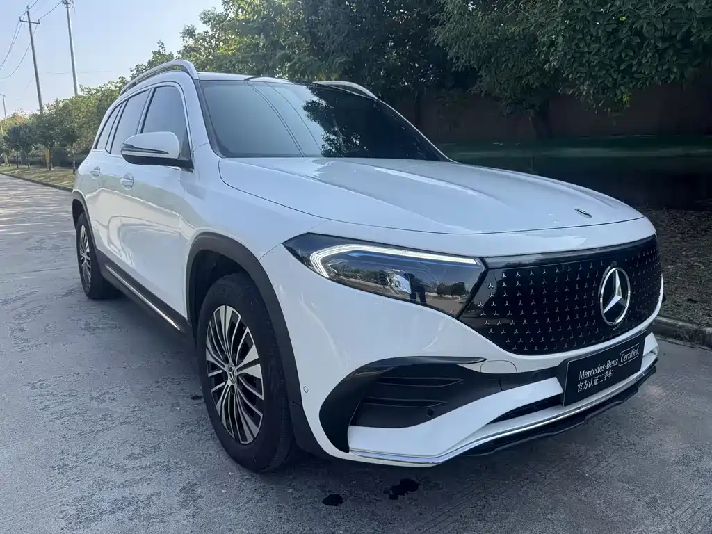 Mercedes-Benz EQB — миниатюра 13