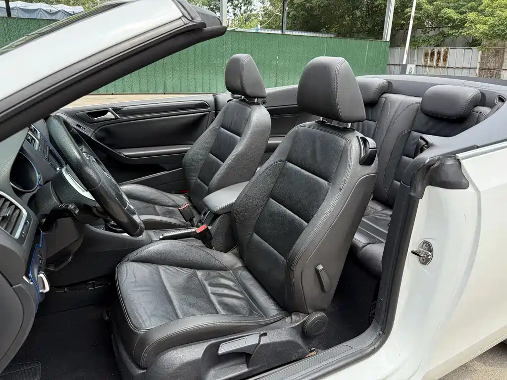 Volkswagen Golf (Import) 1.4TSI Comfort Convertible Edition, фото 4