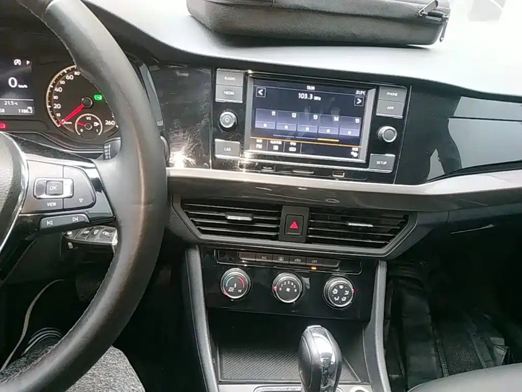 Volkswagen Bora — миниатюра 13