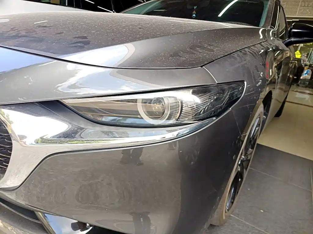 Mazda 3 Axela — миниатюра 24