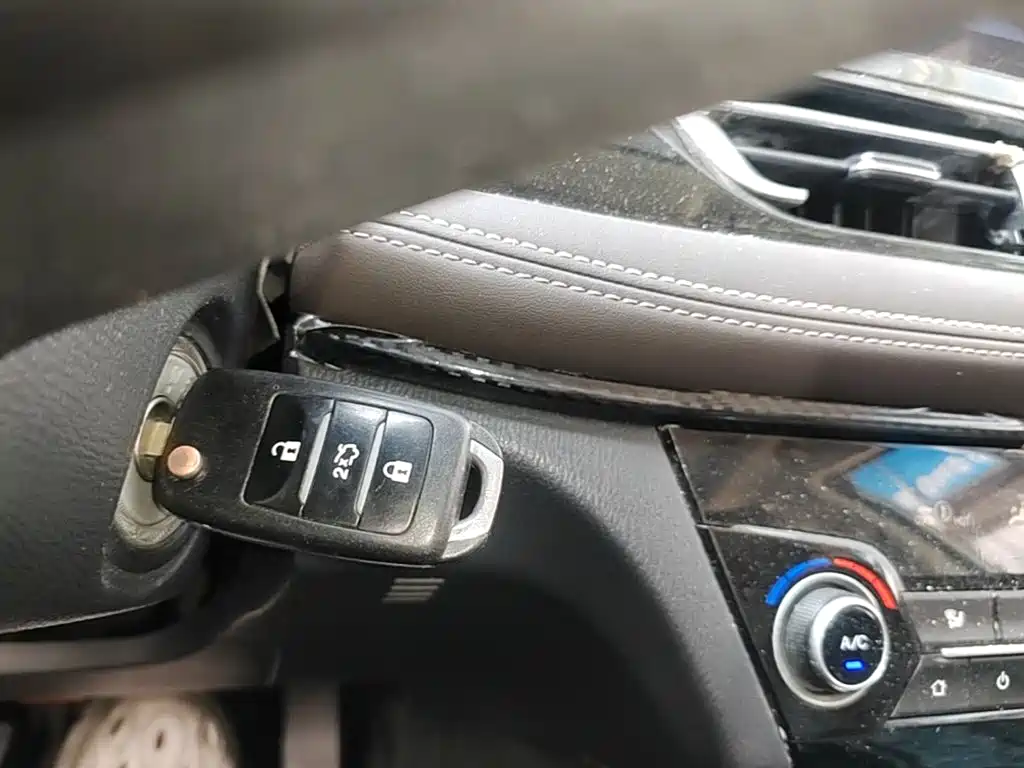Changan Eado DT — миниатюра 9