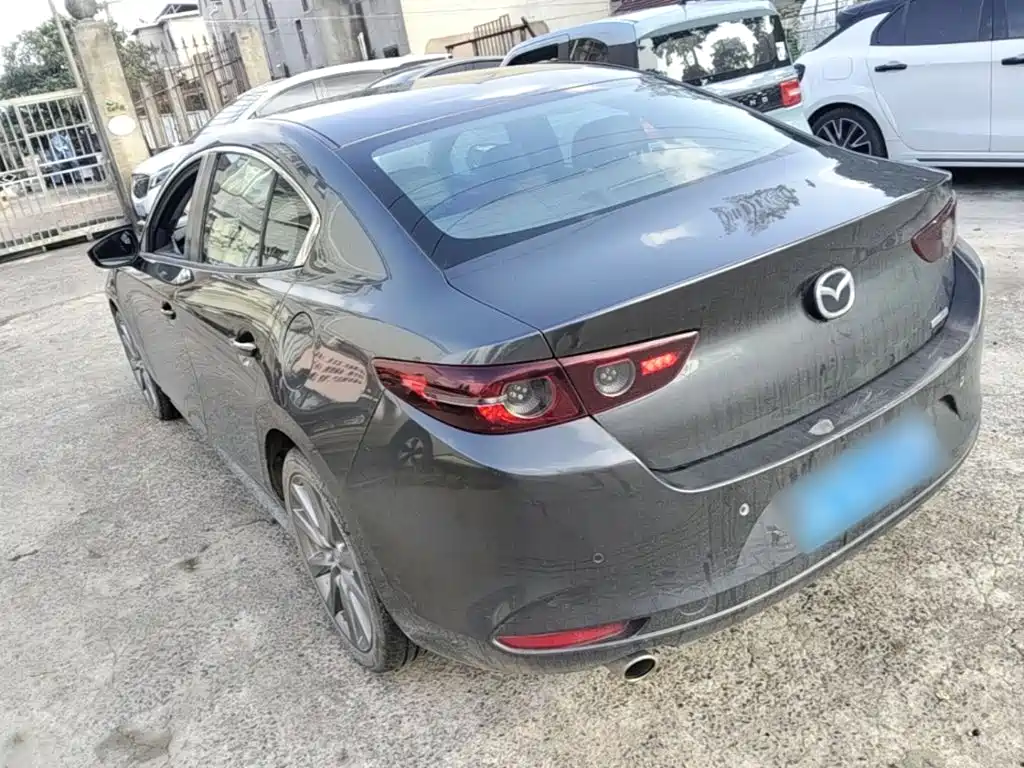 Mazda 3 Axela — миниатюра 5