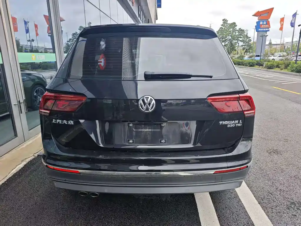Volkswagen Tiguan L — миниатюра 4