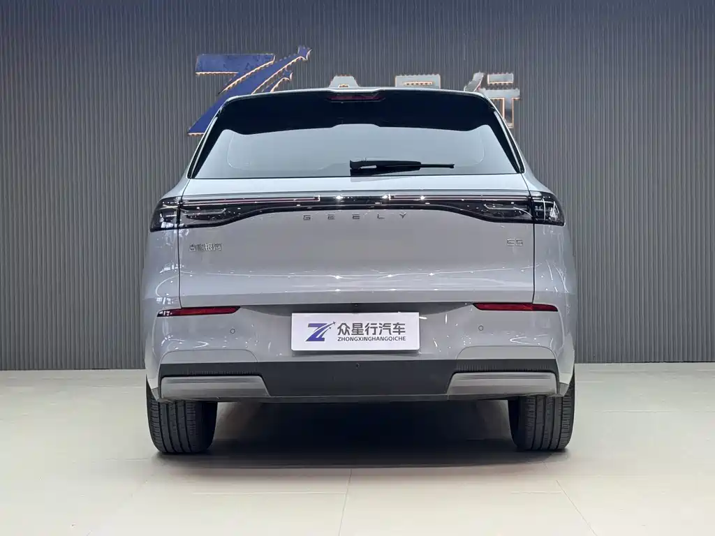 GEELY GALAXY GALAXY E5