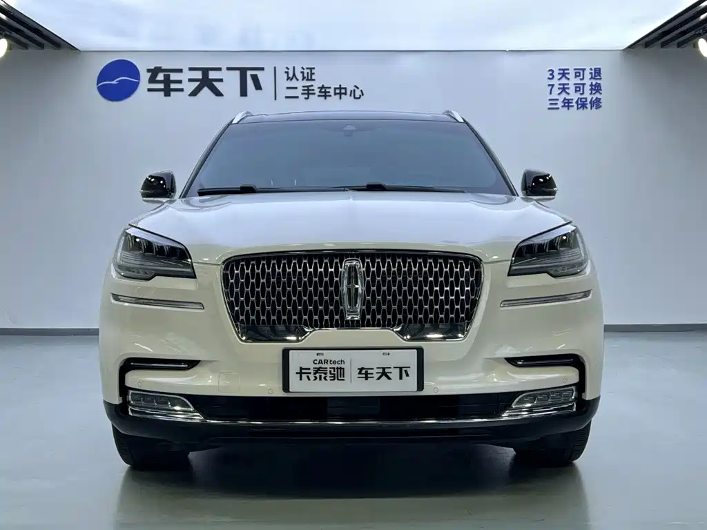 Lincoln Aviator — миниатюра 3