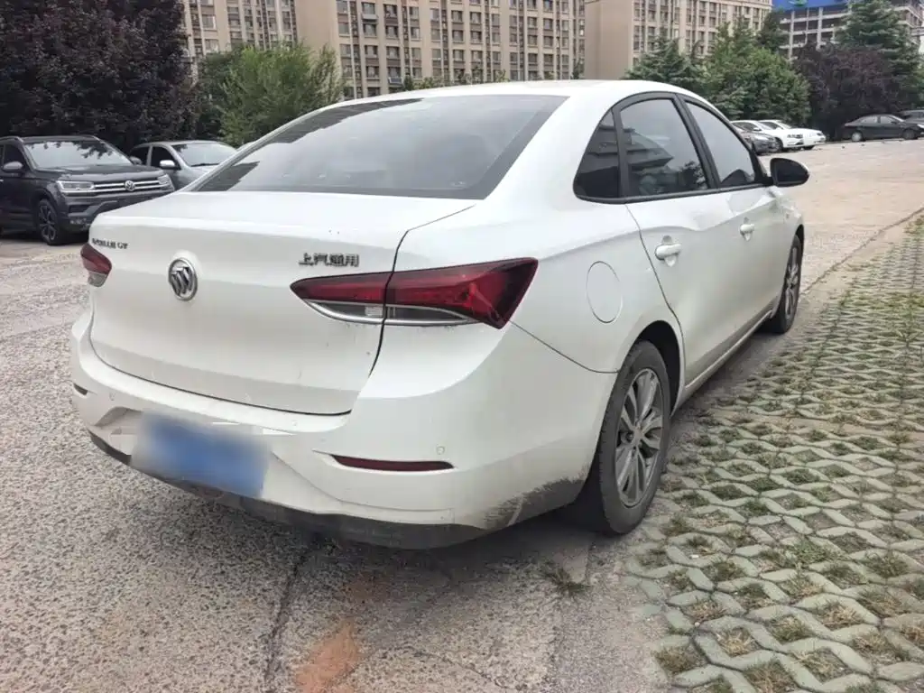 Buick Excelle — миниатюра 7