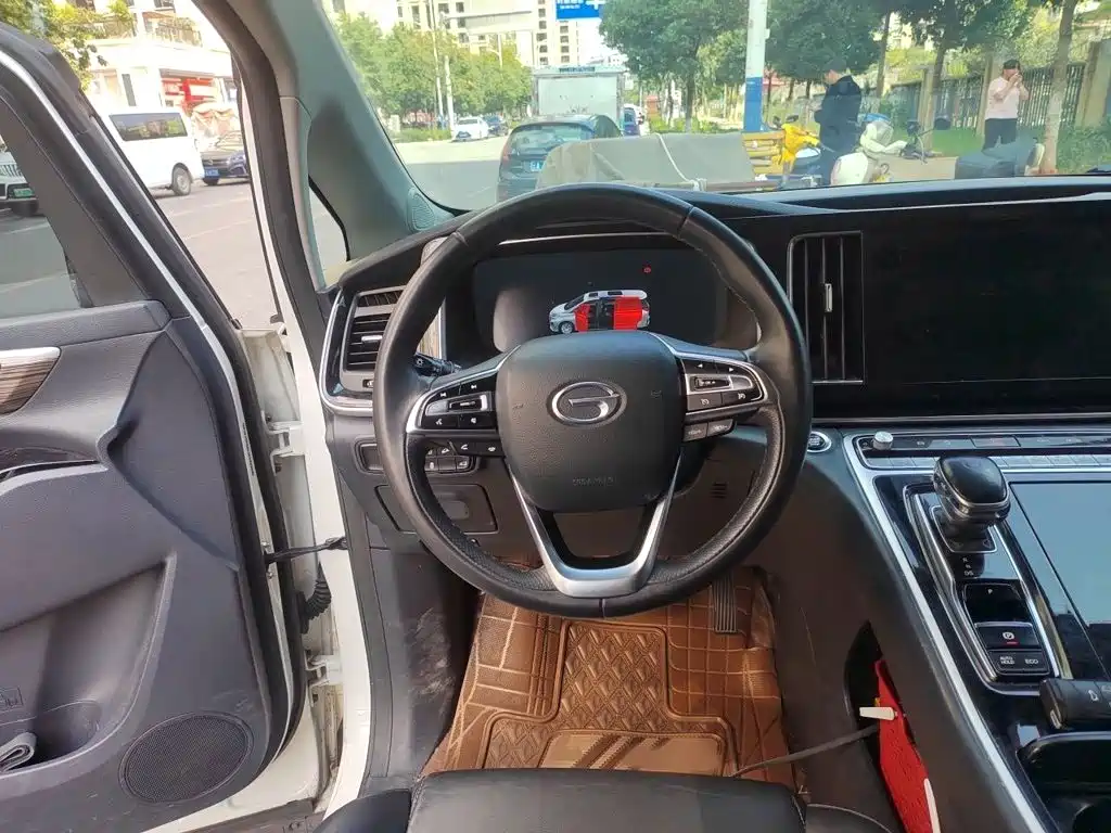 GAC Motor Trumpchi M8 — миниатюра 3