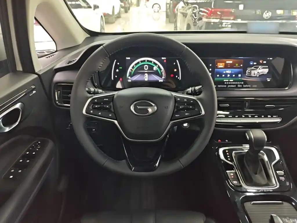 GAC Motor Trumpchi M6 — миниатюра 11
