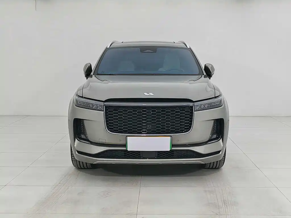 Li Auto ONE 2021 6 мест