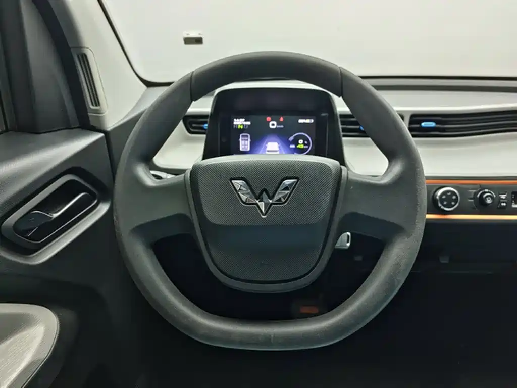 Wuling MINIEV — миниатюра 9