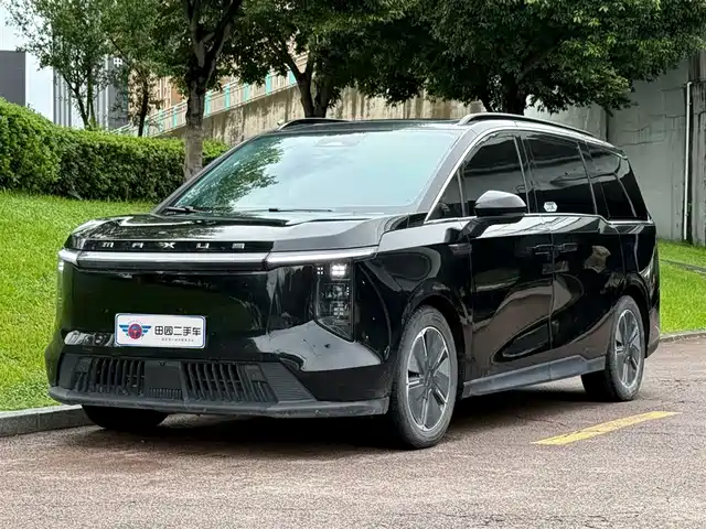 SAIC MAXUS EVERYONE 7 2024