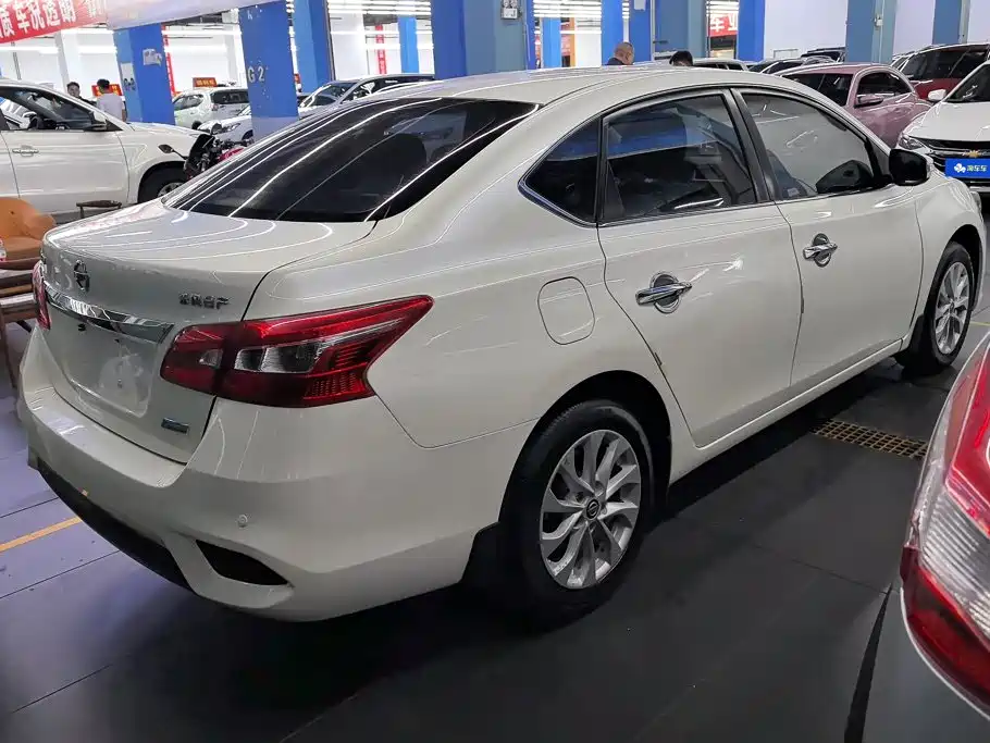 Nissan Sylphy — миниатюра 3