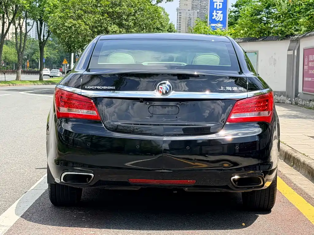 Buick LaCrosse — миниатюра 5