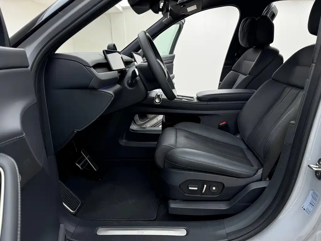 NIO ES8 2023 100kWh Executive